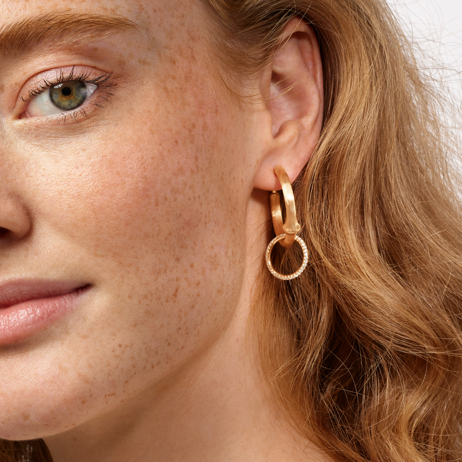 ヴィンテージ 北欧「Ole Lynggaard」ペンダント ホースシュー 馬蹄 18金 馬と蹄鉄のペンダント （ホース＆ホースシュー）