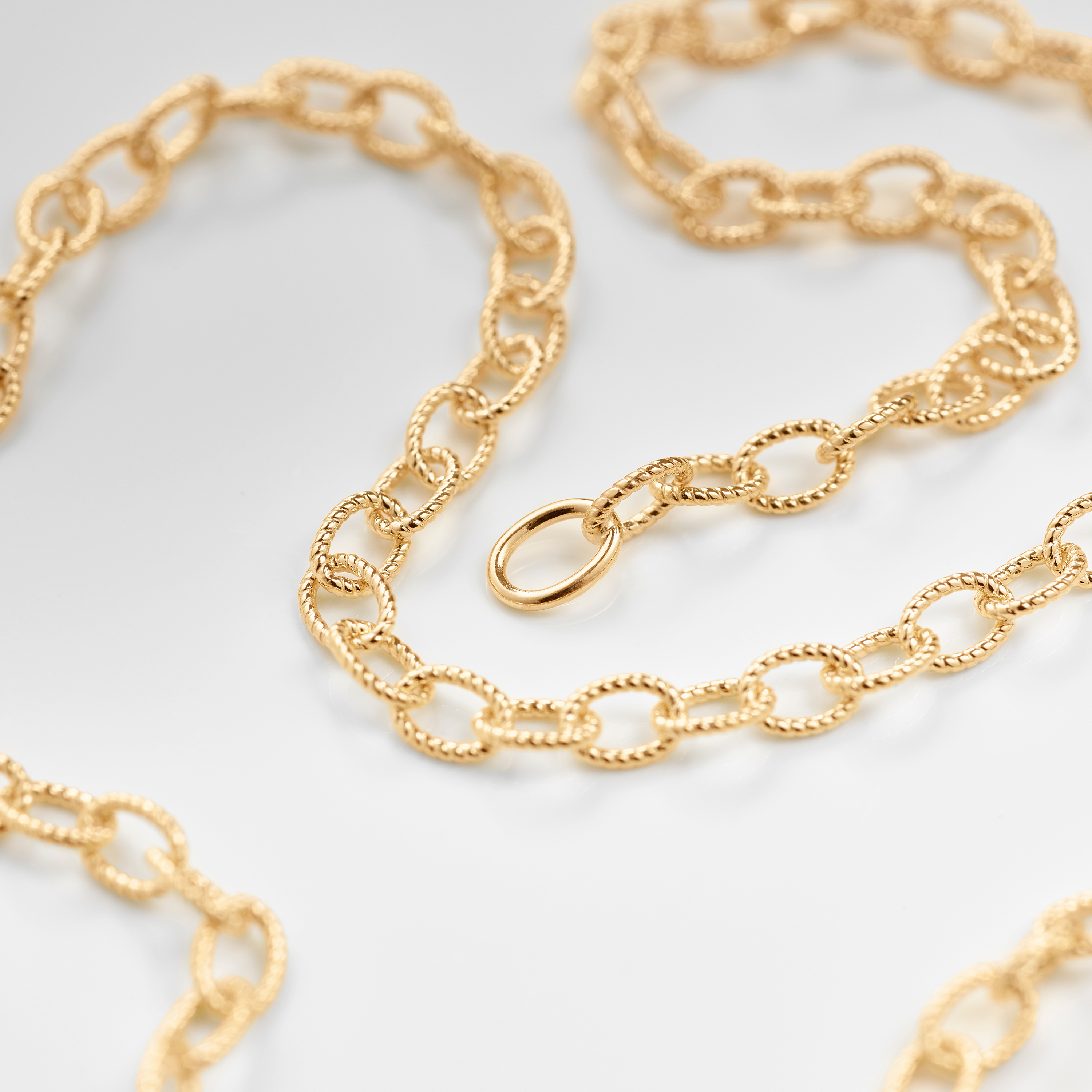 18k Gold Jewellery | Timeless Elegance | Ole Lynggaard