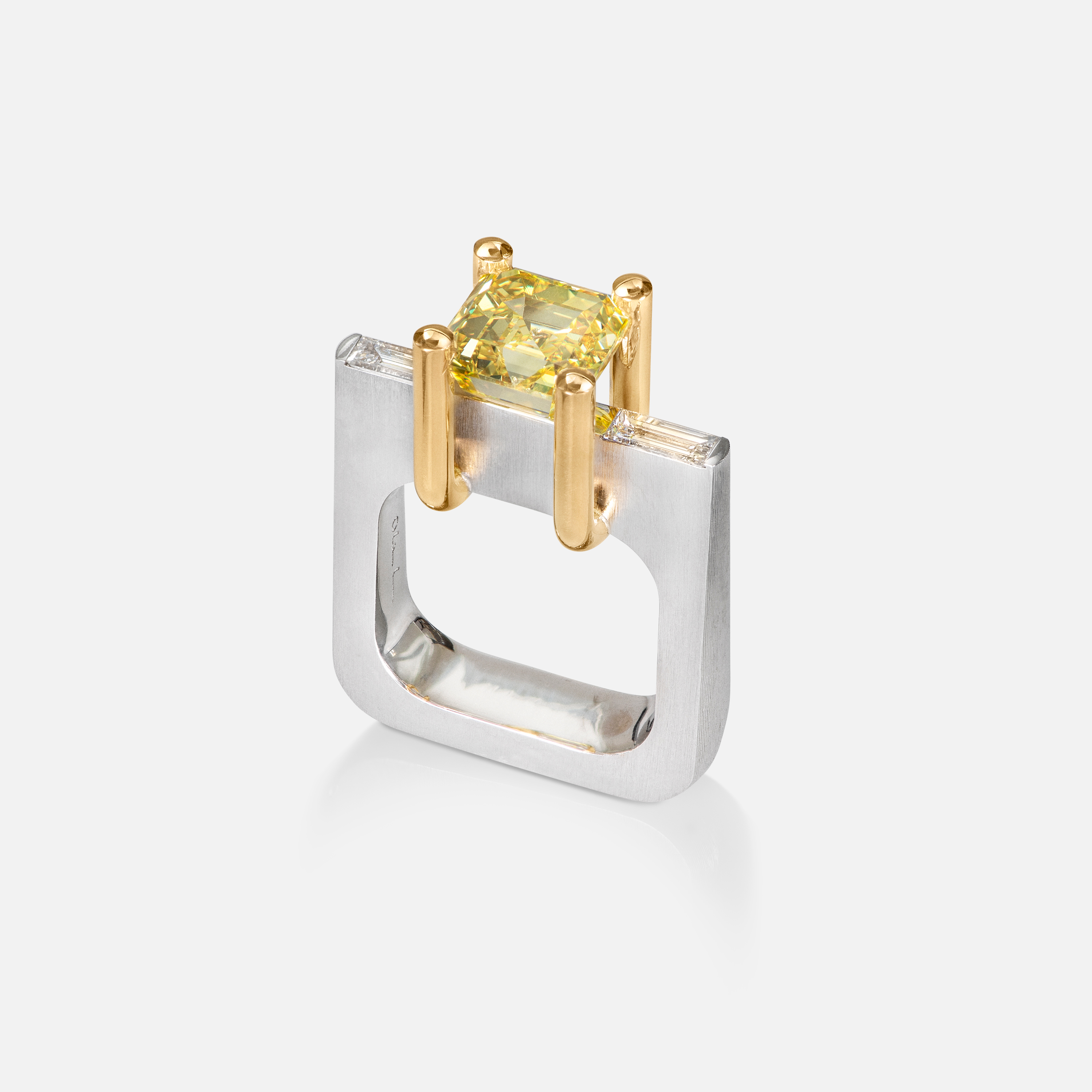 Special piece ring UNIQUE yellow diamond | Ole Lynggaard