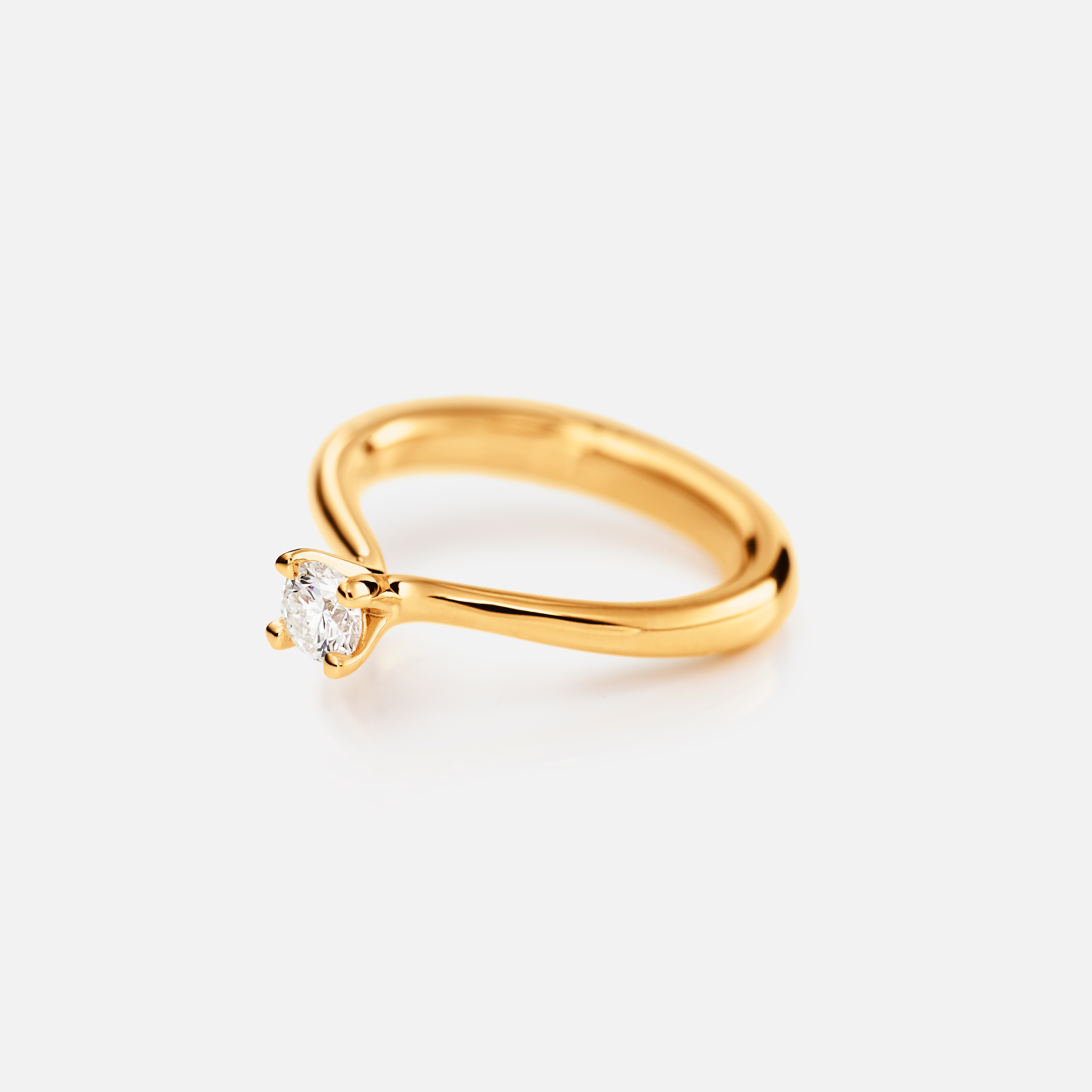 Classic Solitaire ring | Ole Lynggaard